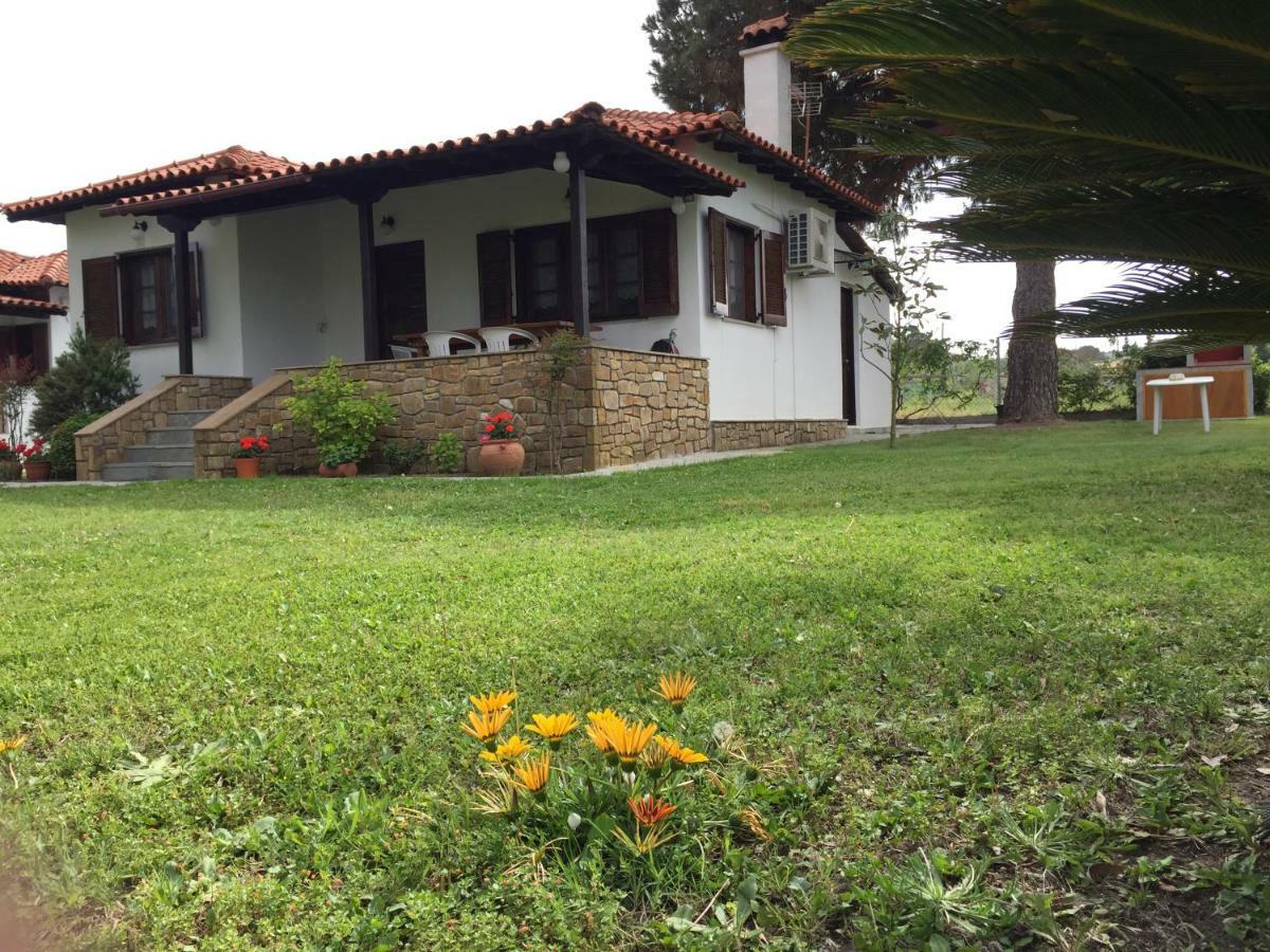 Athos View Villa By The Sea Ormos Panagias Exterior photo