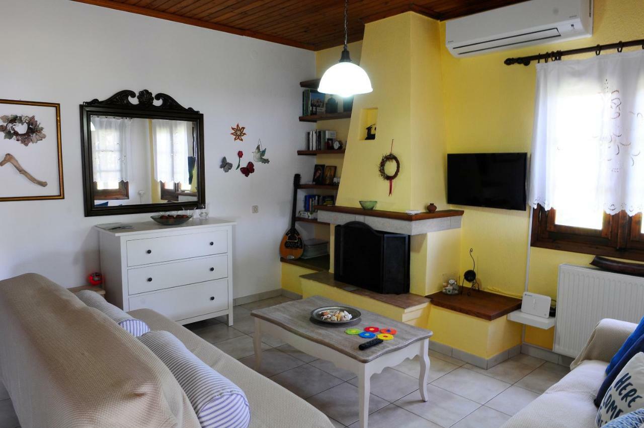 Athos View Villa By The Sea Ormos Panagias Exterior photo
